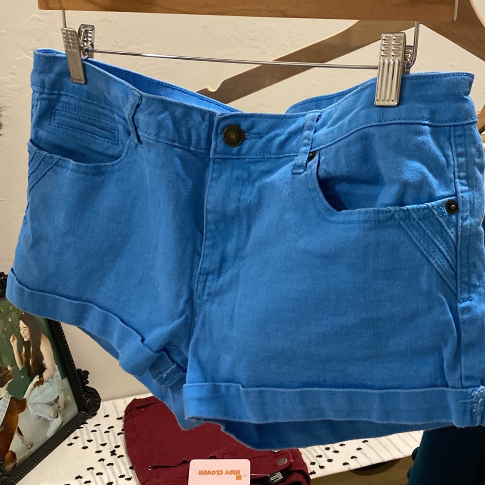 Blue denim shorts size 31 barely worn